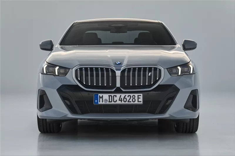 2024 BMW i5 M60 xDrive