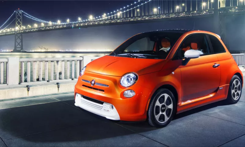 The new Fiat 500e electric car for the US arrives in 2024