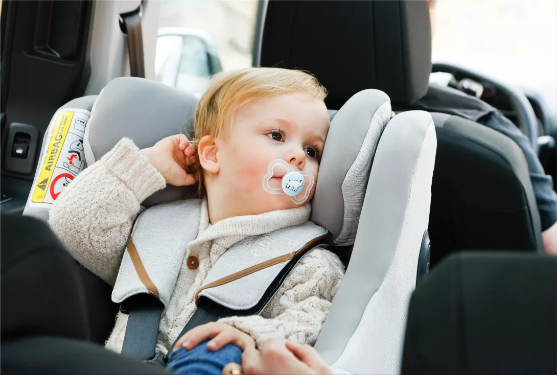 Young children can sleep soundly in electric vehicles